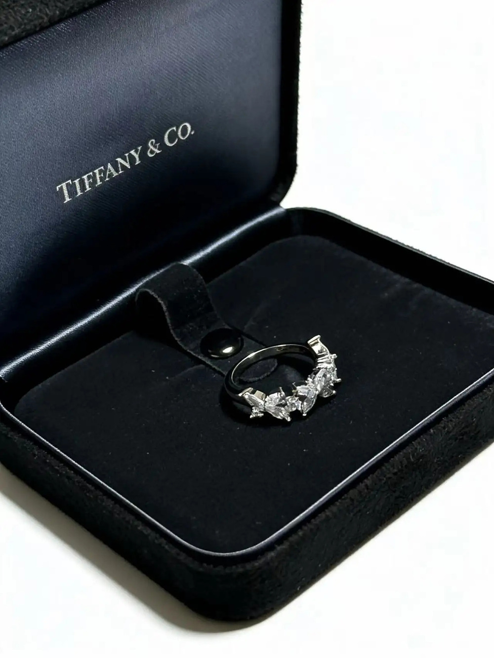 Tiffany & Co. Four-Leaf Clover Pave Diamond Ring